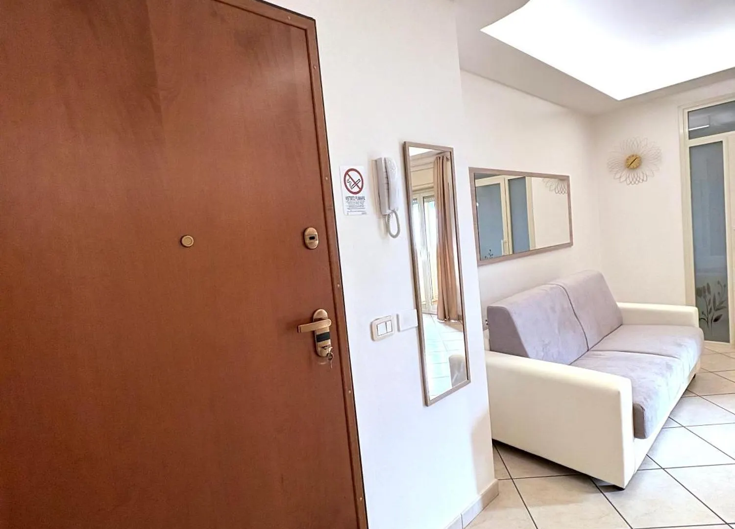 Magnolia House Apartment Catania 0*,